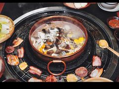 -阿山卓·野生菌火锅·纳西火塘烤肉