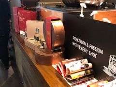-星巴克(宝山万达店)
