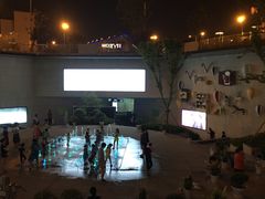 -易生活购物公园