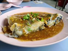 -成记酱蒸松鱼头