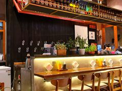 -8PINTS八品脱·日料·烧鸟·精酿小酒馆(莘庄店)
