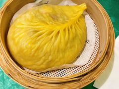 鱼翅灌汤饺-誉八仙粤菜(万象天地店)