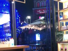 -村外有星光小食铺(长嘉汇店)