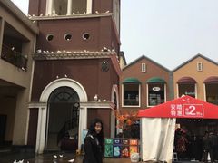 -王府井奥莱临潼小镇(临潼店)