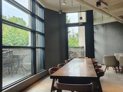 -星巴克(杭州湖滨银泰E区店)