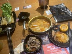 -呷哺呷哺(普陀乐购真北店)