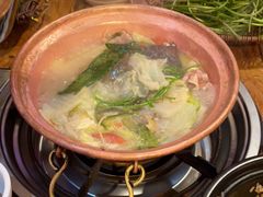 -阿婆情腊排骨火锅(金虹路店)