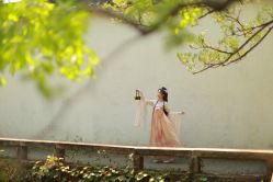 -一揽芳华汉服旗袍体验馆(拙政园店)