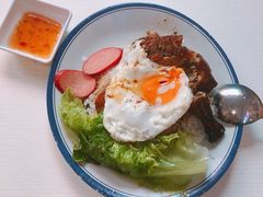 明炉吊烧脆皮鸭饭-食运茶餐厅(文化宫店)