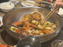 -七欣天香辣蟹火锅(上海银亿滨江店)
