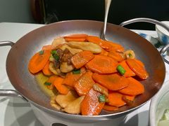 -费大厨辣椒炒肉(高铁吾悦广场店)