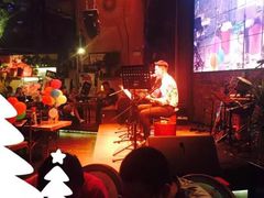 -胡桃里乐队酒馆(鎏嘉码头店)