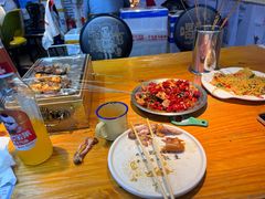 -喝丢一只鞋海鲜烧烤·海肠捞饭(文体街店)