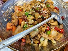 -老唐三下锅 ·张家界地标美食(溪布街店)