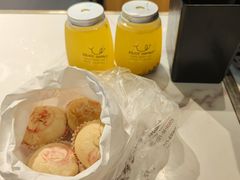 -邵万生食品公司(南京东路店)