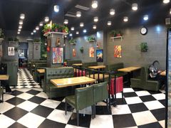 大堂-愉肴麻辣香锅(中山路店)