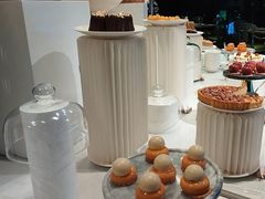 -锦厨国际自助餐厅 · 云端景观 (昆明索菲特大酒店)