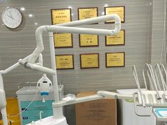 -上海仁爱医院口腔科 · 种植