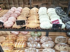 -焙丽拾光(麦凯乐直营店)
