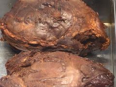 -狗撵鸭(泰山公寓店)