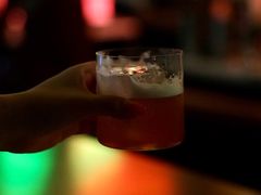 -Whisper Bar 
