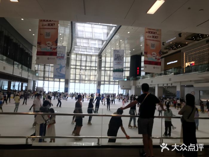 冰纷万象滑冰场(深圳万象城店)图片