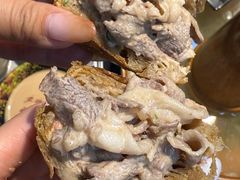 -洞庭洲·防空洞火锅·铜锅涮肉·烧烤(新百广场店)