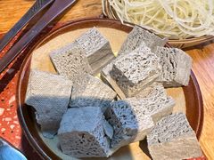 老味道黑豆腐-赵美丽·重庆社区火锅·直营店(火车东站·中豪国际店)