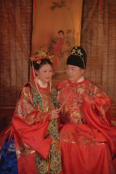 -汉仪华裳汉服馆(打浦桥店)