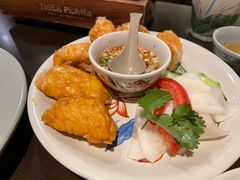 越式香炸墨鱼卷-大头虾越式风味餐厅(光明广场店)