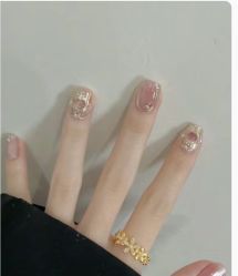 -安吉拉·纤纤玉指美甲美睫创意中心