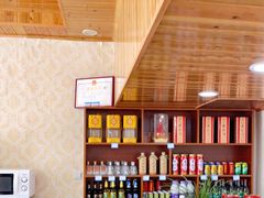 -乡土特色.冷锅鱼.牦牛肉汤锅