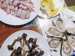 -千岛蚝高压锅生蚝·人参火锅(白云万达店)