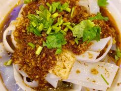 -维吾尔餐厅(宜山路店)