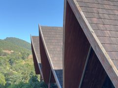 -勐巴拉云顶餐厅