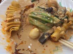 -郭记小街麻辣烫(南小街总店)