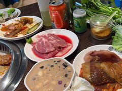 -海吃海喝海鲜烤肉餐厅