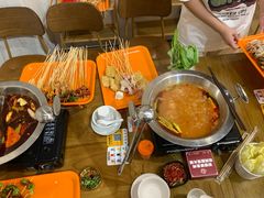-黔哆哆地摊酸汤火锅(清湖店)
