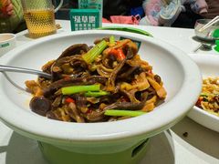 -绿草地·湘菜(7mall店)