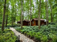 -上海怡沁园度假酒店