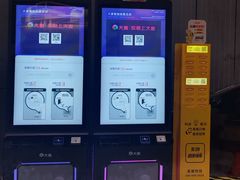 -虹桥艺术中心