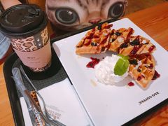 -Who乎coffee&bar