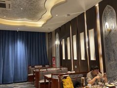 -哈啾嗨·新概念蒙餐(红星新城店)