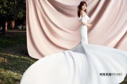 欧美时尚-巴黎婚纱摄影工作室
