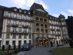 -因特拉肯贝乌里瓦奇大酒店