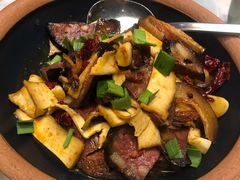 湘西腊肉炒冬笋-望湘园·湖南菜(宏伊店)
