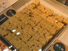 -酥大興·新国潮糕点配茶饮(龙岗万达黑金店)
