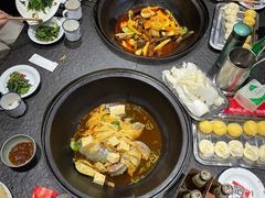 -缘福乡村铁锅炖民宿(八达岭店)