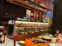 -8PINTS八品脱·日料·烧鸟·精酿小酒馆(莘庄店)
