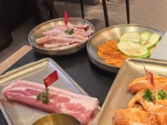 -轻烧烤肉(光谷步行街店)